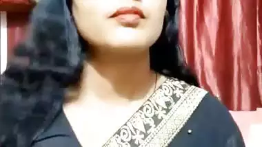 Hindi bhabhi in saree private cam naked show Arini Arora