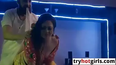 Apne Bete Ko Ghar Se Nikalke Daily Hot Bahu Se Sex Karta Tha