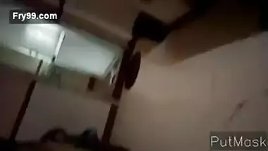 Tamil Girl Showing Her Boobs and Pussy