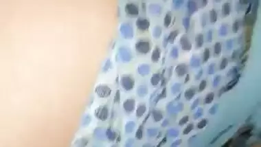 Naughty Indian XXX husband fingering his wife’s tight ass hole MMS